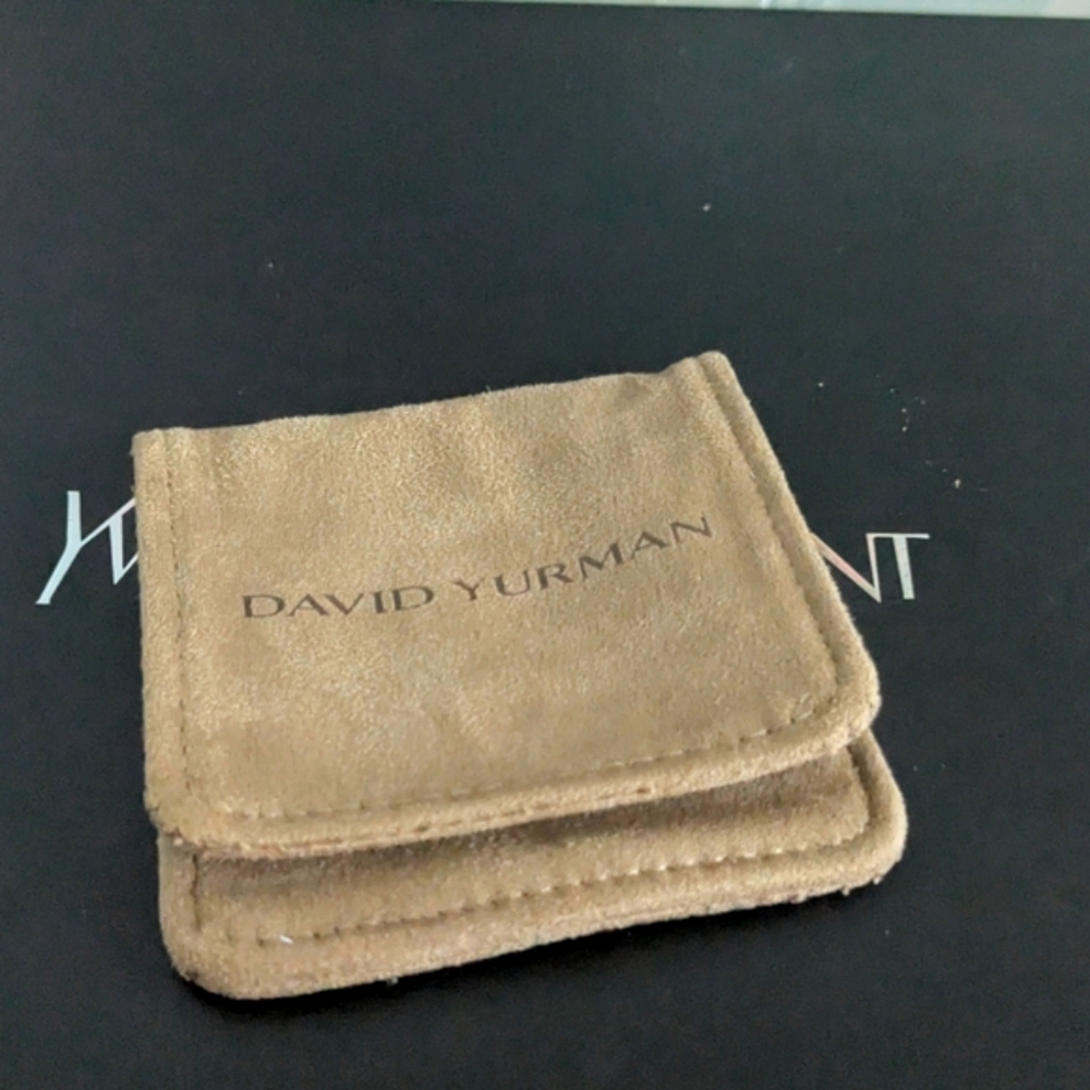 David Yurman Beige Suede Accessory Case